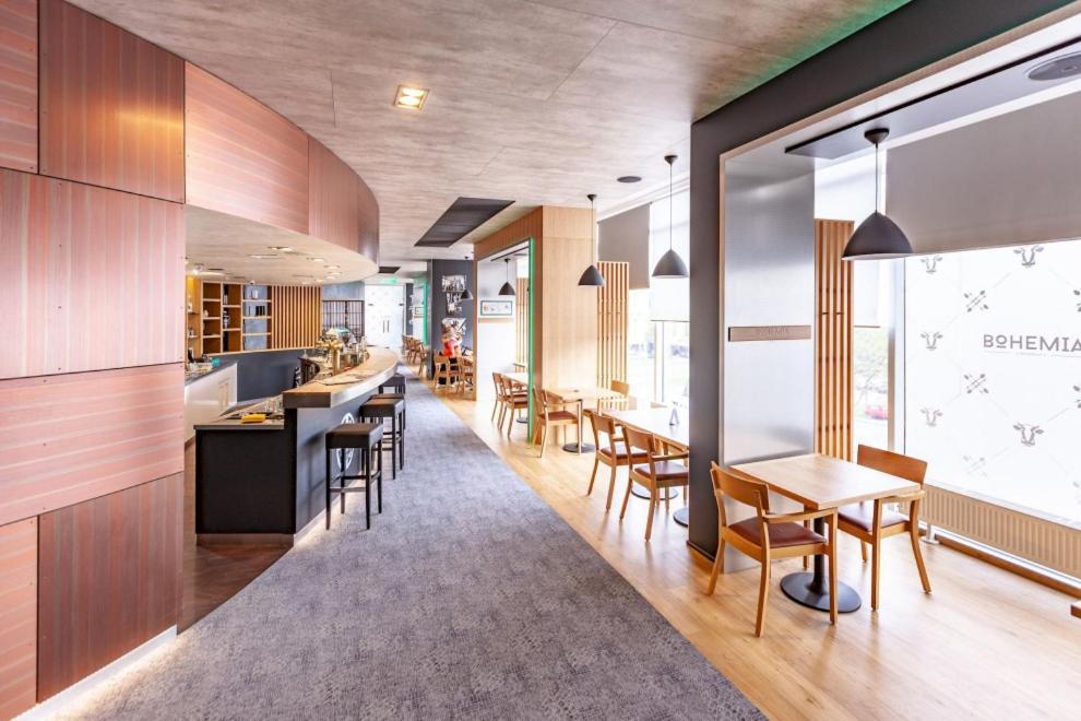 Steelhouse Hotel Тршинец Экстерьер фото